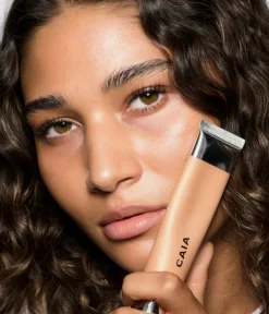 CAIA Cosmetics Foundation<BARE GLOW