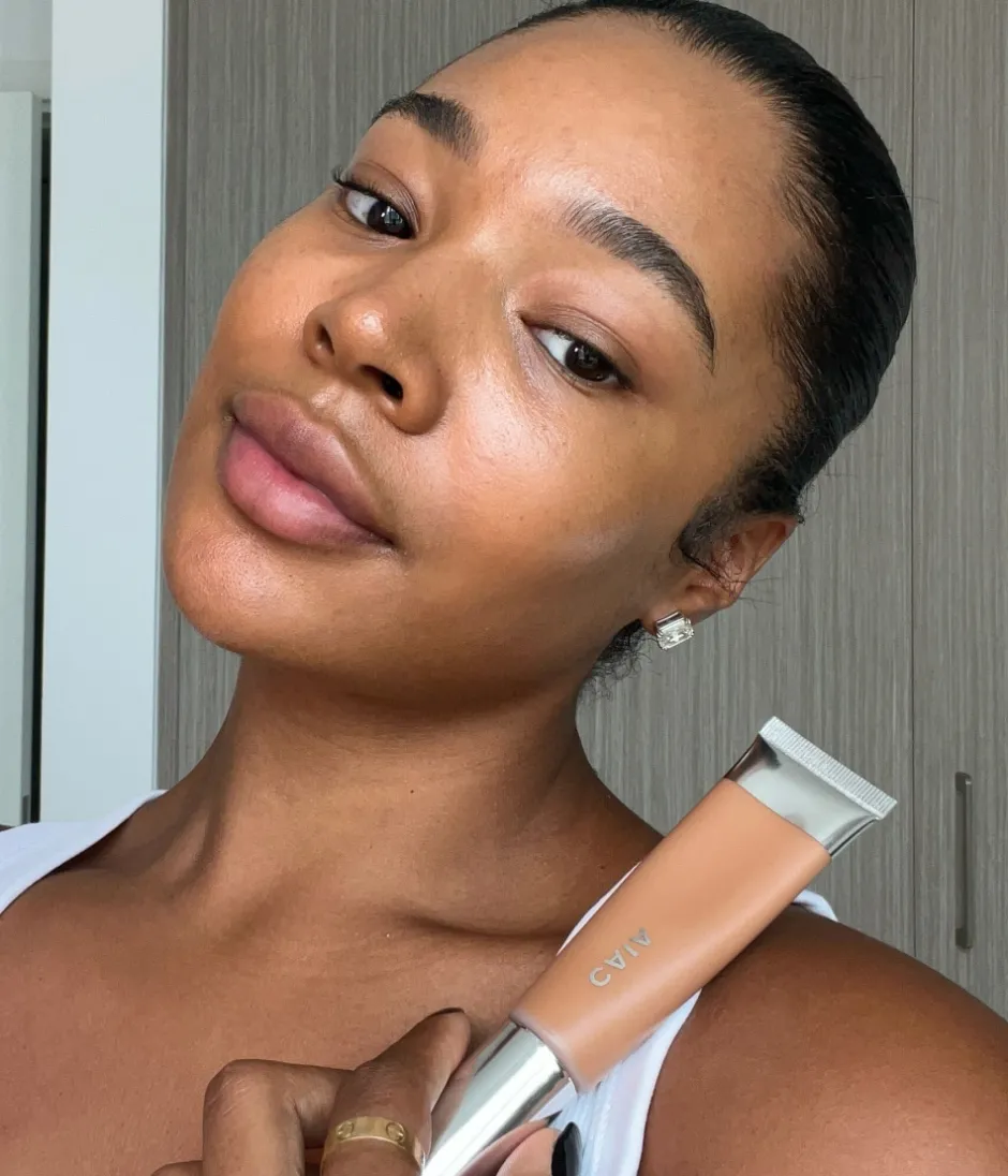 CAIA Cosmetics Foundation<BARE GLOW