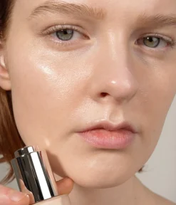 CAIA Cosmetics Serum & Ansiktsolja|Foundation<DEWY DROPS