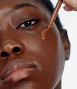 CAIA Cosmetics Serum & Ansiktsolja|Foundation<DEWY DROPS