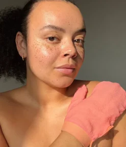 CAIA Cosmetics Brun Utan Sol<EVEN PEEL