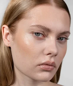 CAIA Cosmetics Bronzer & Contour<GLOW BRONZER