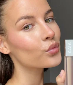 CAIA Cosmetics Concealer<IT'S ICONIC CONCEALER