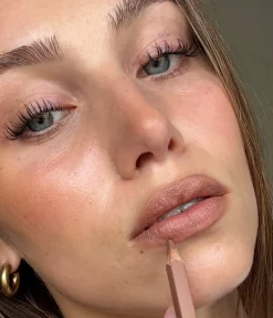 CAIA Cosmetics Läppennor<LIP PENCIL