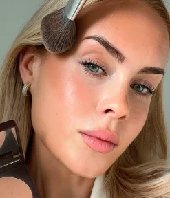 CAIA Cosmetics Bronzer & Contour<MATTE BRONZER