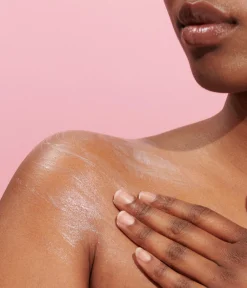 CAIA Cosmetics Alla Hudtyper|Kroppsvård<SILKY SENSATION LE CIEL