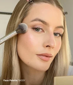 CAIA Cosmetics Borstar & Tillbehör|Smink<THE SASSY WAY